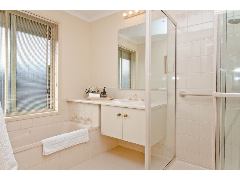 29 Burgundy Way, Glengowrie SA 5044