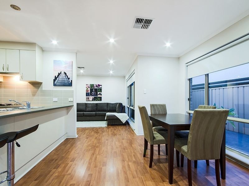 19 Whistlers Avenue, Aldinga Beach SA 5173