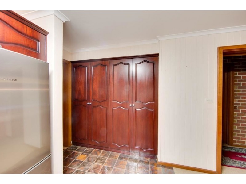 7 Oakridge Road, Aberfoyle Park SA 5159