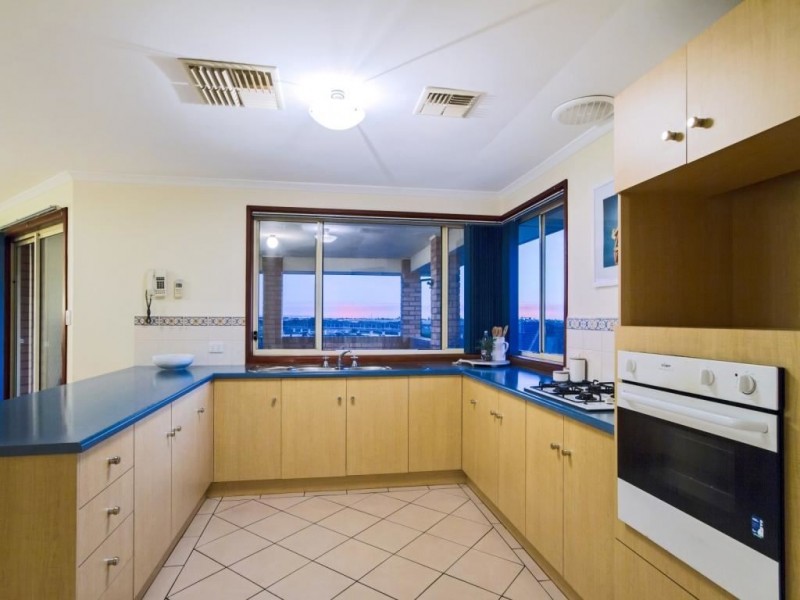 6 Mansfield Street, Noarlunga Downs SA 5168