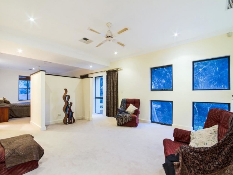 23 Swan Avenue, Rostrevor SA 5073