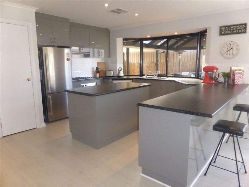 9 Encounter Road, Sheidow Park SA 5158