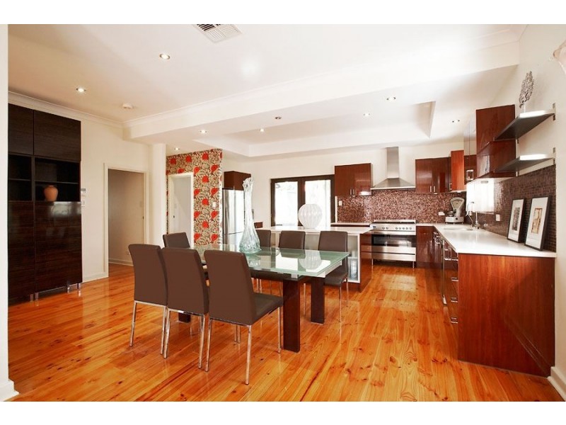 28 Columbia Avenue, Clapham SA 5062