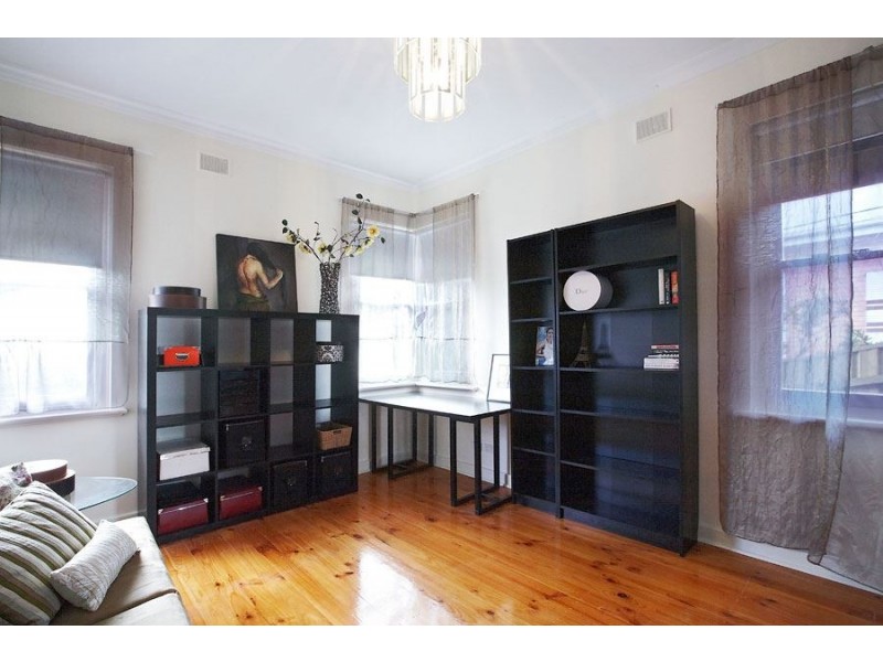 28 Columbia Avenue, Clapham SA 5062