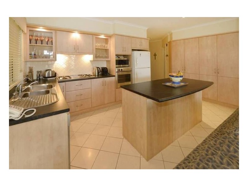 5 Kaye Street, Fulham Gardens SA 5024