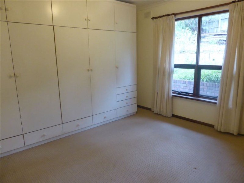 8 Alma Court, Flagstaff Hill SA 5159