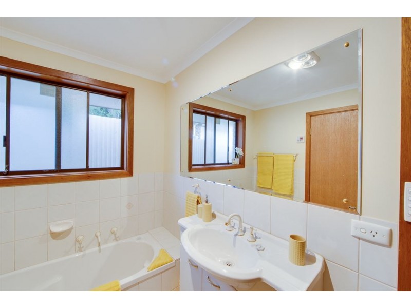 11 Fitzgerald Road, Pasadena SA 5042