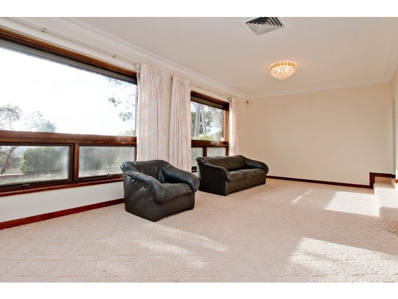 8 Kinnane Crescent, Pasadena SA 5042