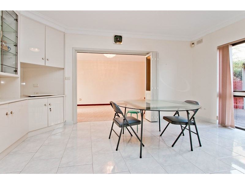 8 Kinnane Crescent, Pasadena SA 5042