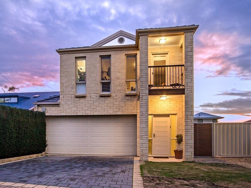 8a Bathurst Avenue, Moana SA 5169