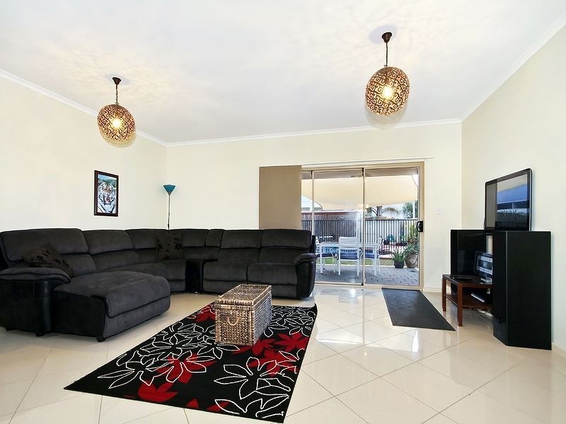 8a Bathurst Avenue, Moana SA 5169