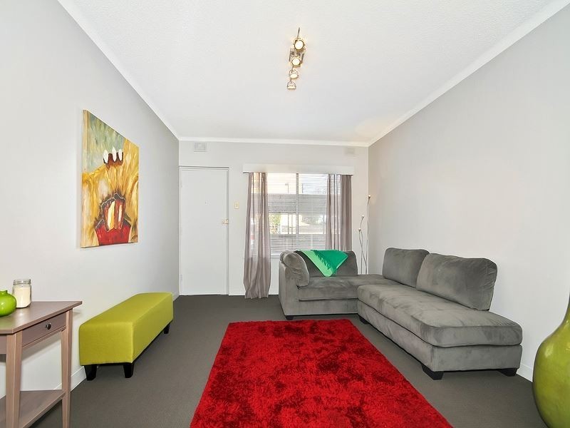 2/271 Henley Beach Road, Brooklyn Park SA 5032