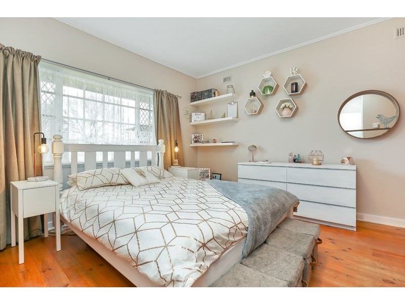 23 Mathias Avenue, Cumberland Park SA 5041