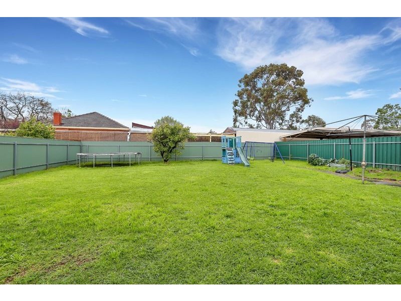 23 Mathias Avenue, Cumberland Park SA 5041