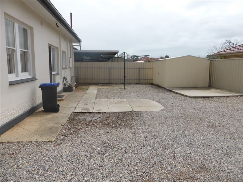 15 Alfreda Street, Athol Park SA 5012