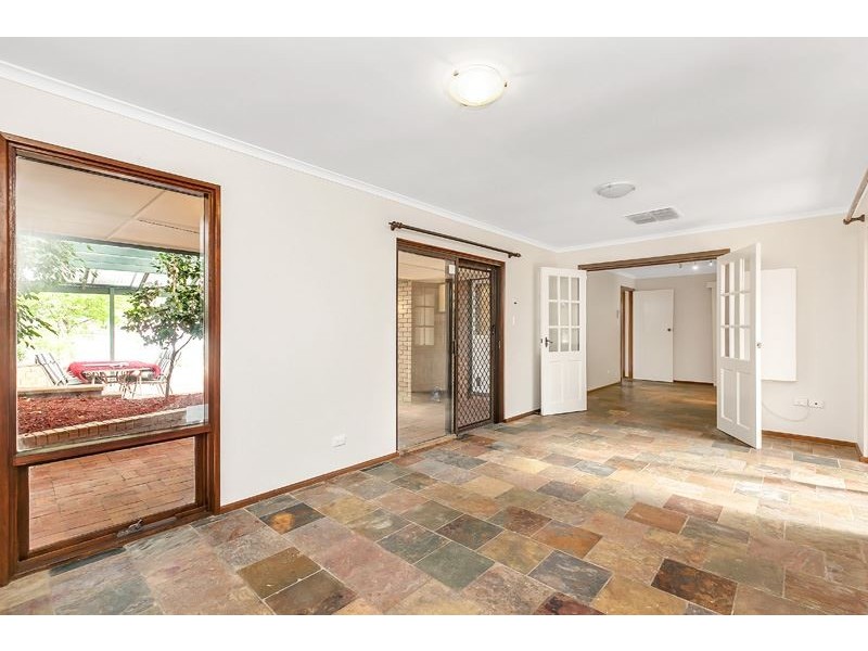 13 Woodham Court, Aberfoyle Park SA 5159