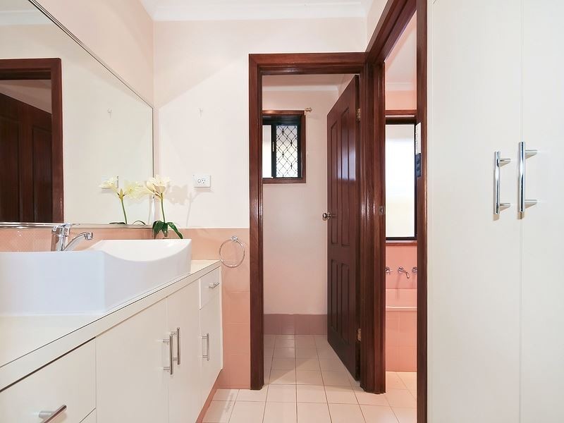 83 Fiveash Drive, Pasadena SA 5042