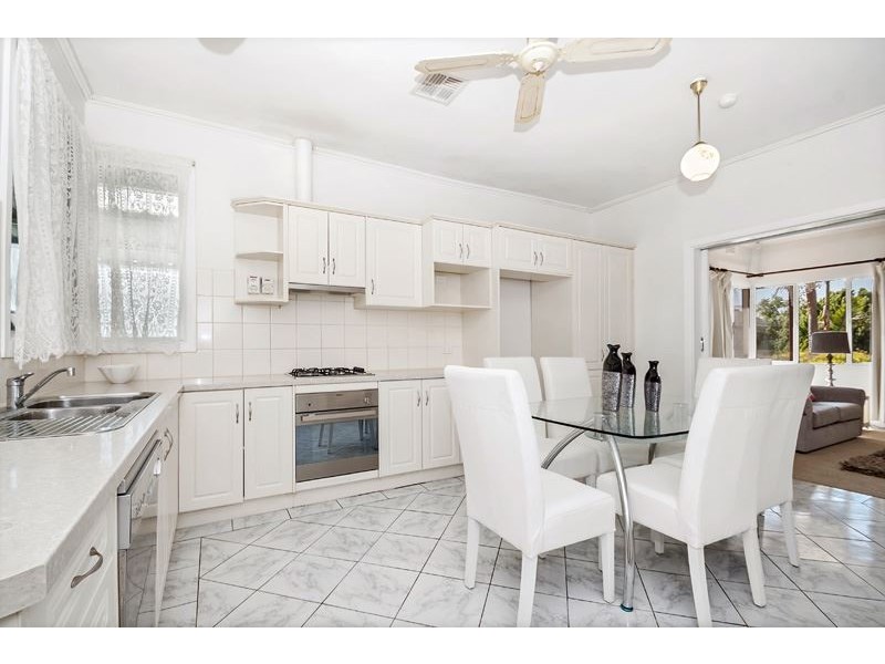 25 Morris Street, Cumberland Park SA 5041