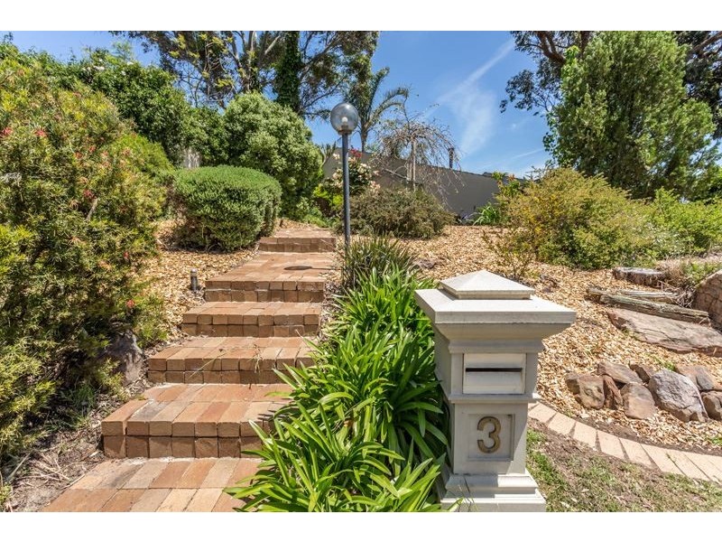 3 Elgin Way, Flagstaff Hill SA 5159