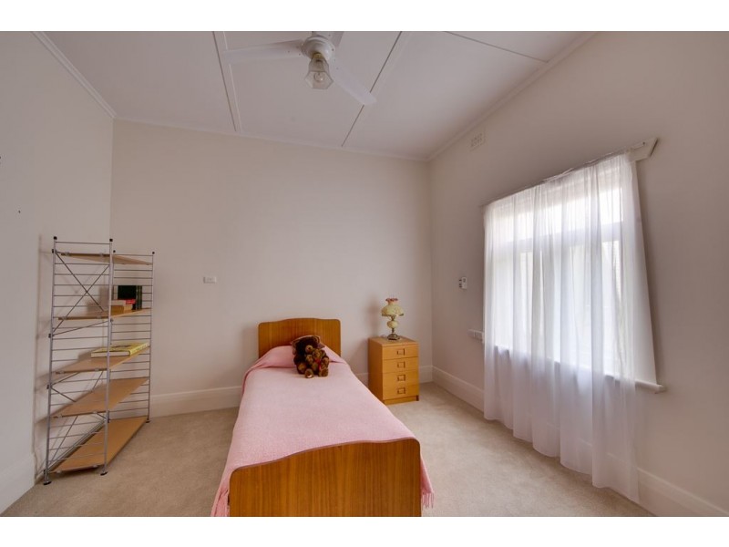 25 Hilda Terrace, Hawthorn SA 5062