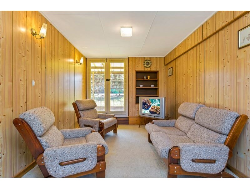 1 Charteris Street, Port Elliot SA 5212