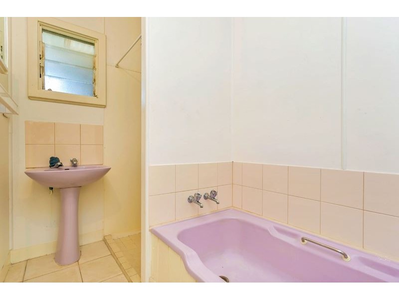 1 Charteris Street, Port Elliot SA 5212