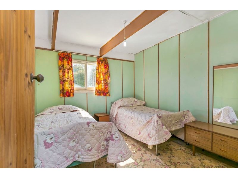 1 Charteris Street, Port Elliot SA 5212