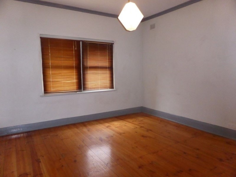 84 Stephen Terrace, St Peters SA 5069