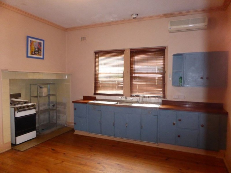 84 Stephen Terrace, St Peters SA 5069