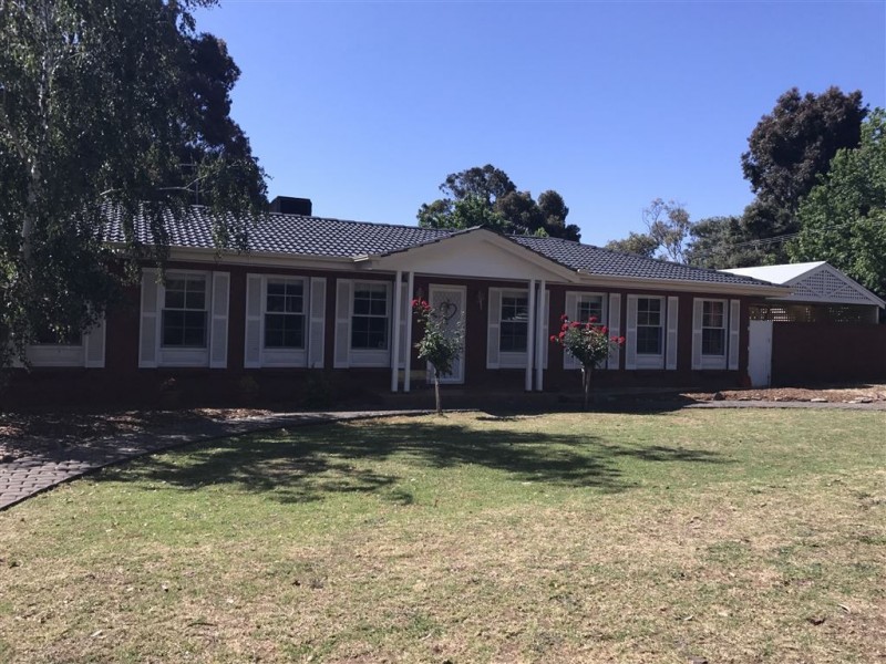 2 Medina Street, Aberfoyle Park SA 5159