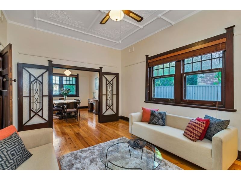 4 Wesley Street, Lower Mitcham SA 5062