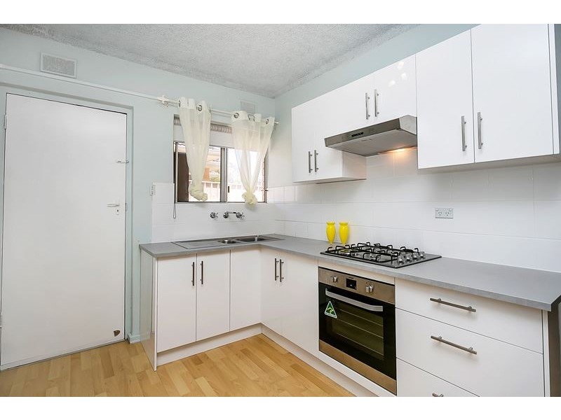 1/9 Edison Road, Bedford Park SA 5042