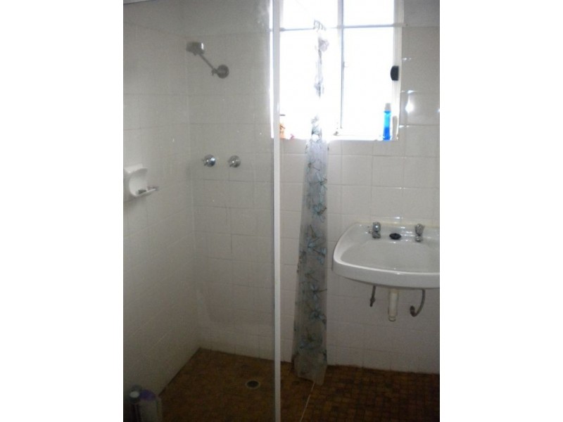 21 Addison Road, Black Forest SA 5035