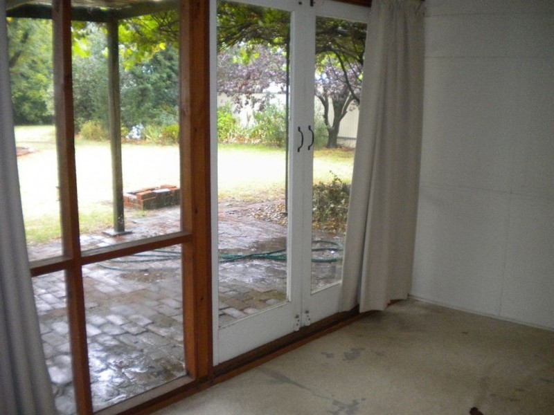 21 Addison Road, Black Forest SA 5035