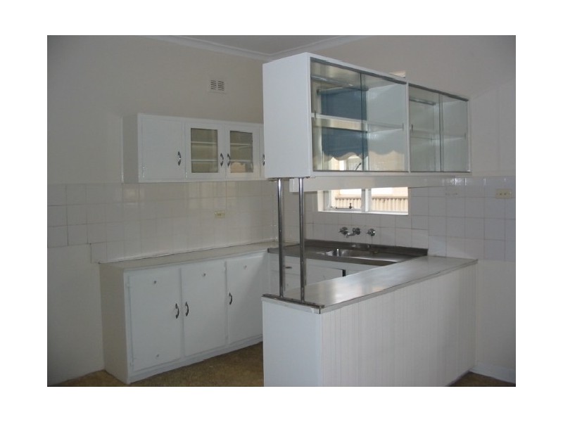 6 Daniels Road, Panorama SA 5041