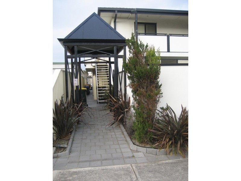 4/92 Seaview Road, West Beach SA 5024