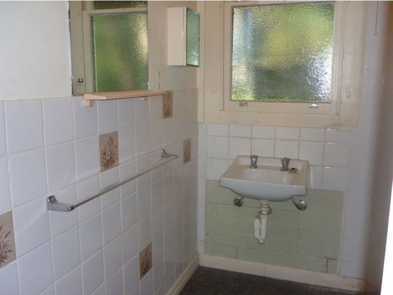 4 Branksome Tce, Dover Gardens SA 5048