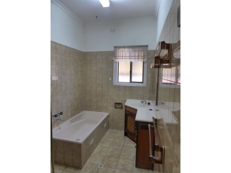 56 Kyeema Avenue, Cumberland Park SA 5041