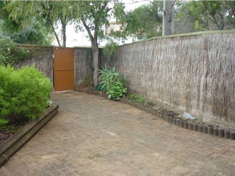 2/76 Leicester Street, Parkside SA 5063