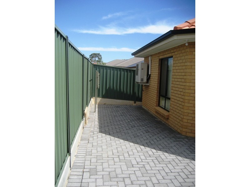 2 Oxford Court, Elizabeth Park SA 5113