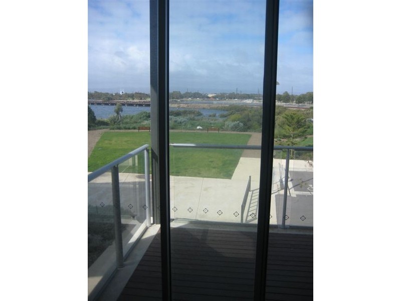 10 Yao Cove Newport Quays, Port Adelaide SA 5015