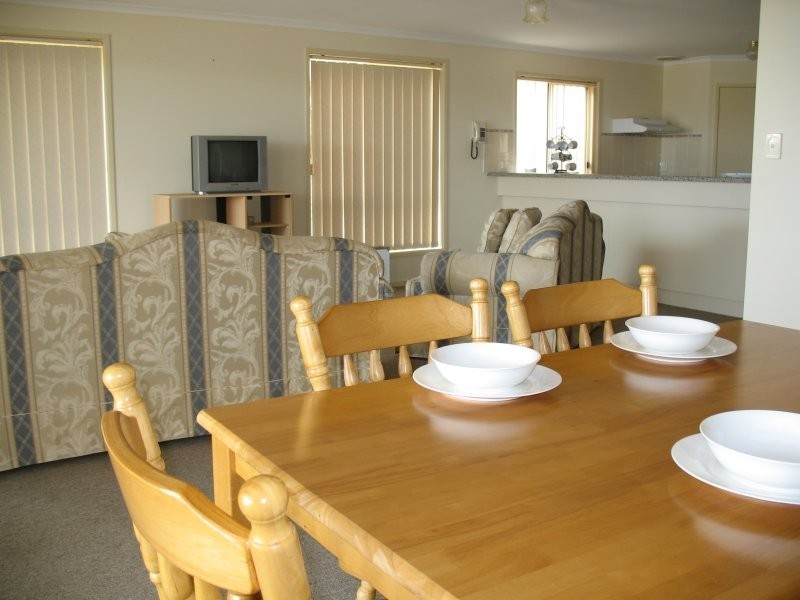 89 Wentworth Parade, Hindmarsh Island SA 5214