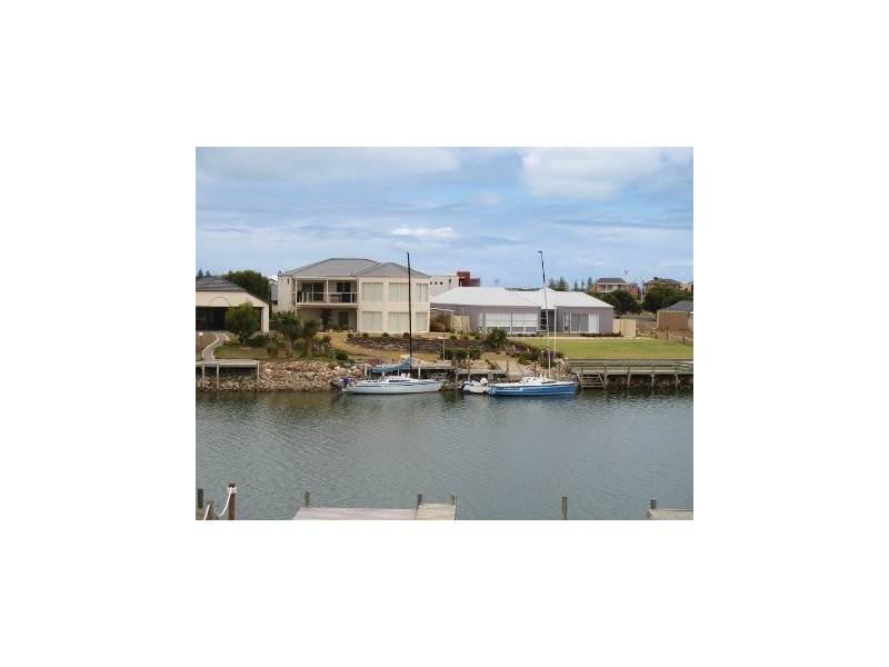 89 Wentworth Parade, Hindmarsh Island SA 5214