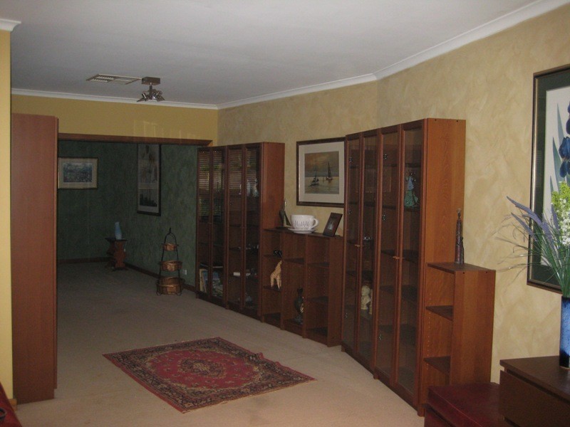 10 Seacombe Crescent, Seacombe Heights SA 5047