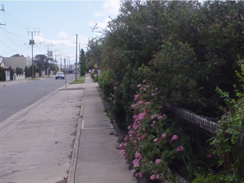 12 Hampton Rd, Keswick SA 5035