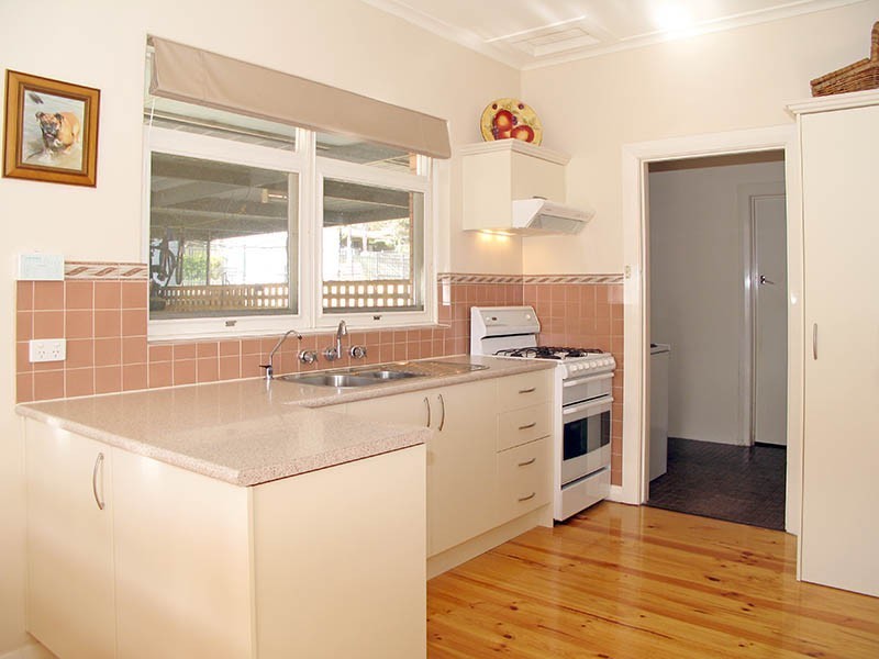 51 Fiveash Drive, Pasadena SA 5042