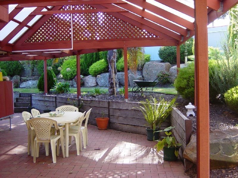 4 Dellvale Court, Flagstaff Hill SA 5159