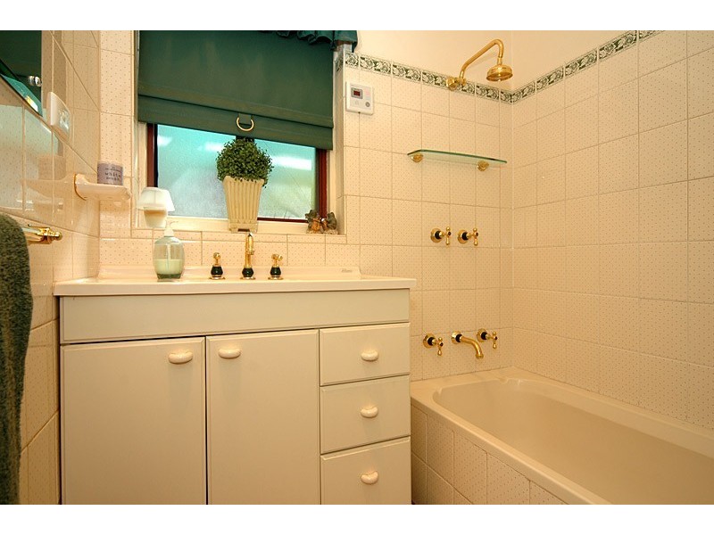 2 Beaumont Street, Clovelly Park SA 5042