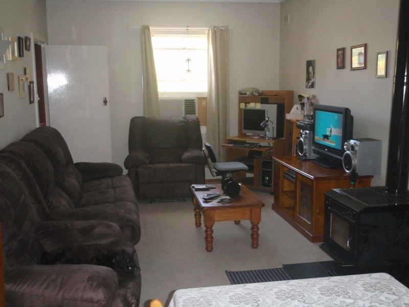 6 Day Ave, Daw Park SA 5041