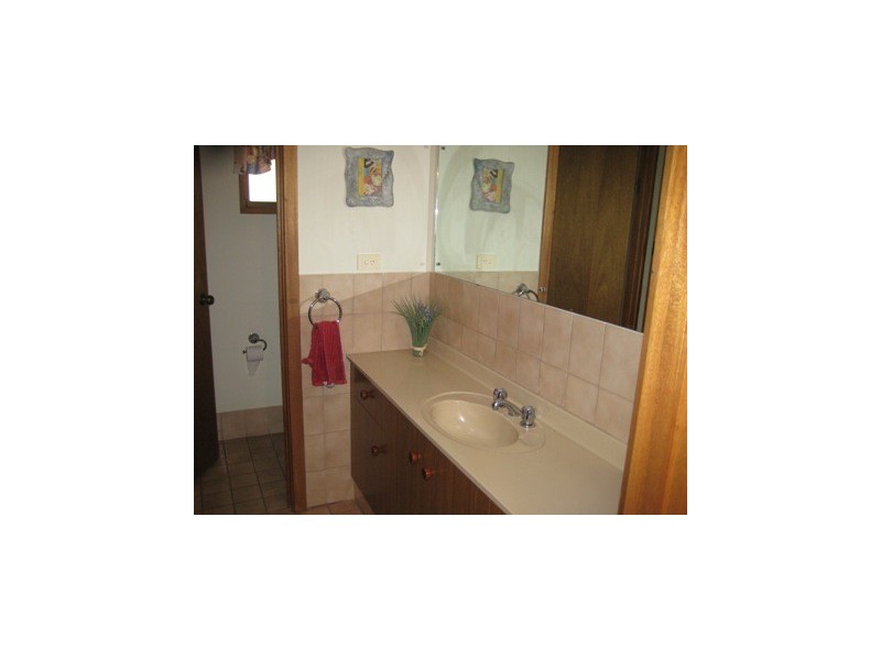 17 Hanley Court, Happy Valley SA 5159